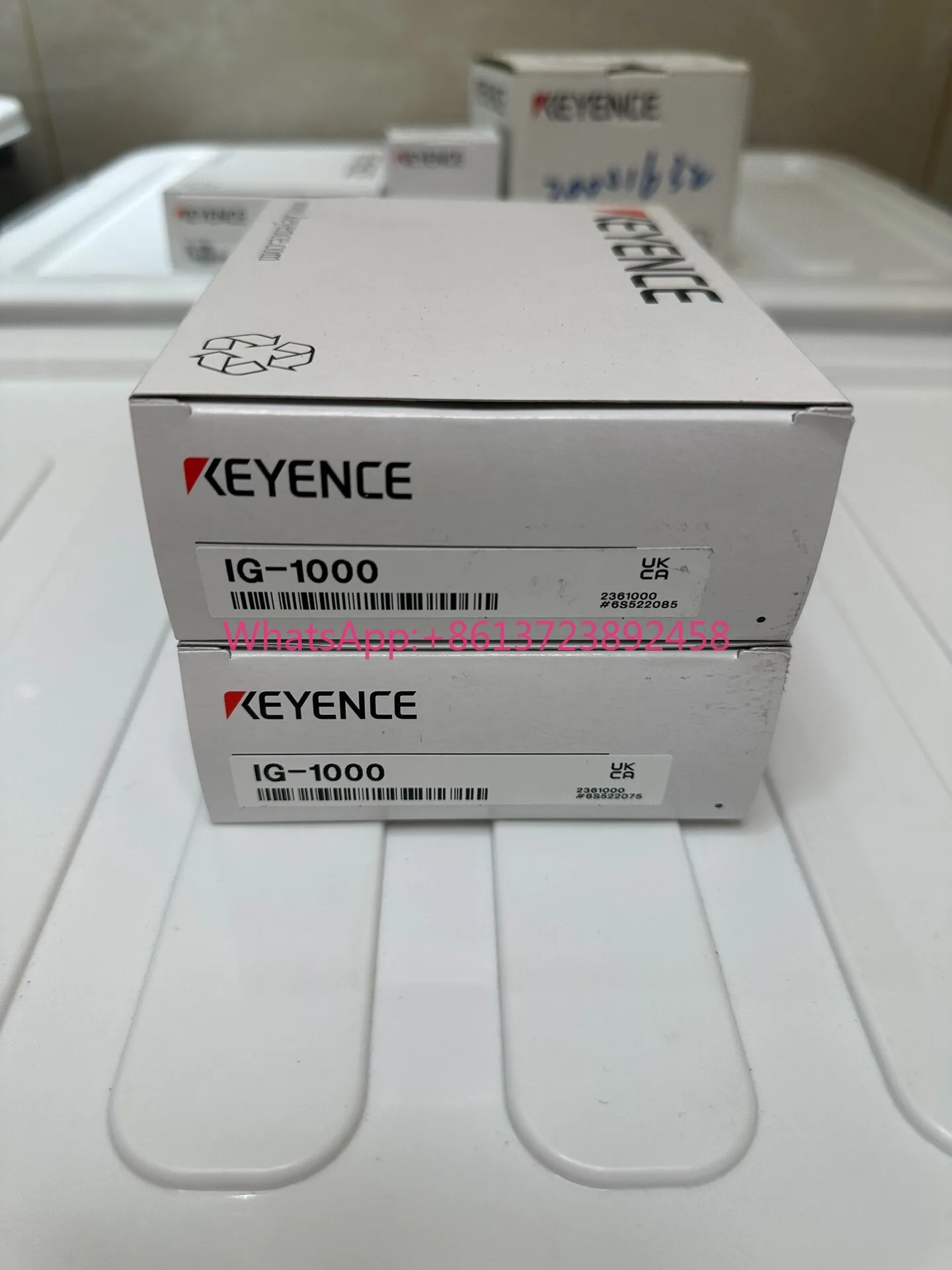 

KEYENCE IG-1000 brand new, original imported sensor
