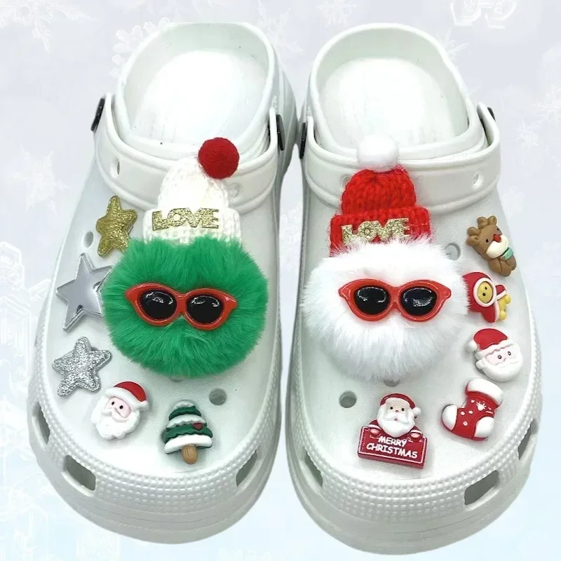 

Cute Cartoon Christmas Shoes Charms for Crocs Lovely All-match Designer Charms Colorful Fur Ball Clogs Shoe Buckle Girls Gift