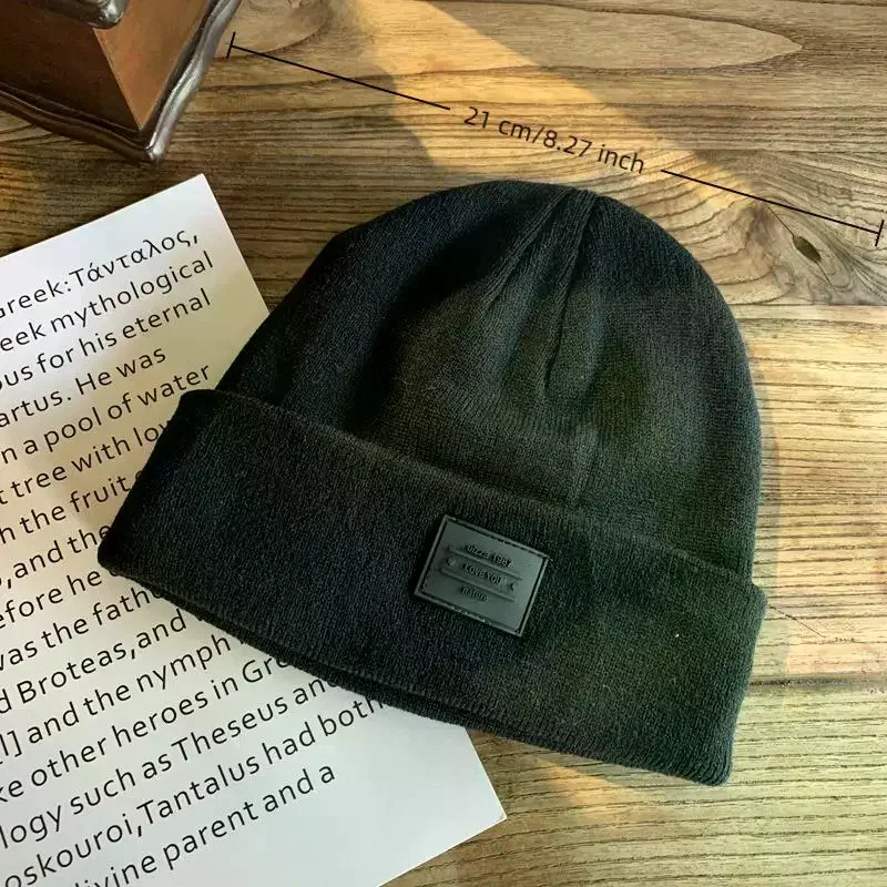 قبعات الشتاء للجنسين بيني محبوك الصلبة لطيف قبعة سيدة الخريف الإناث قبعة قبعات دفئا بونيه الرجال قبعة عادية