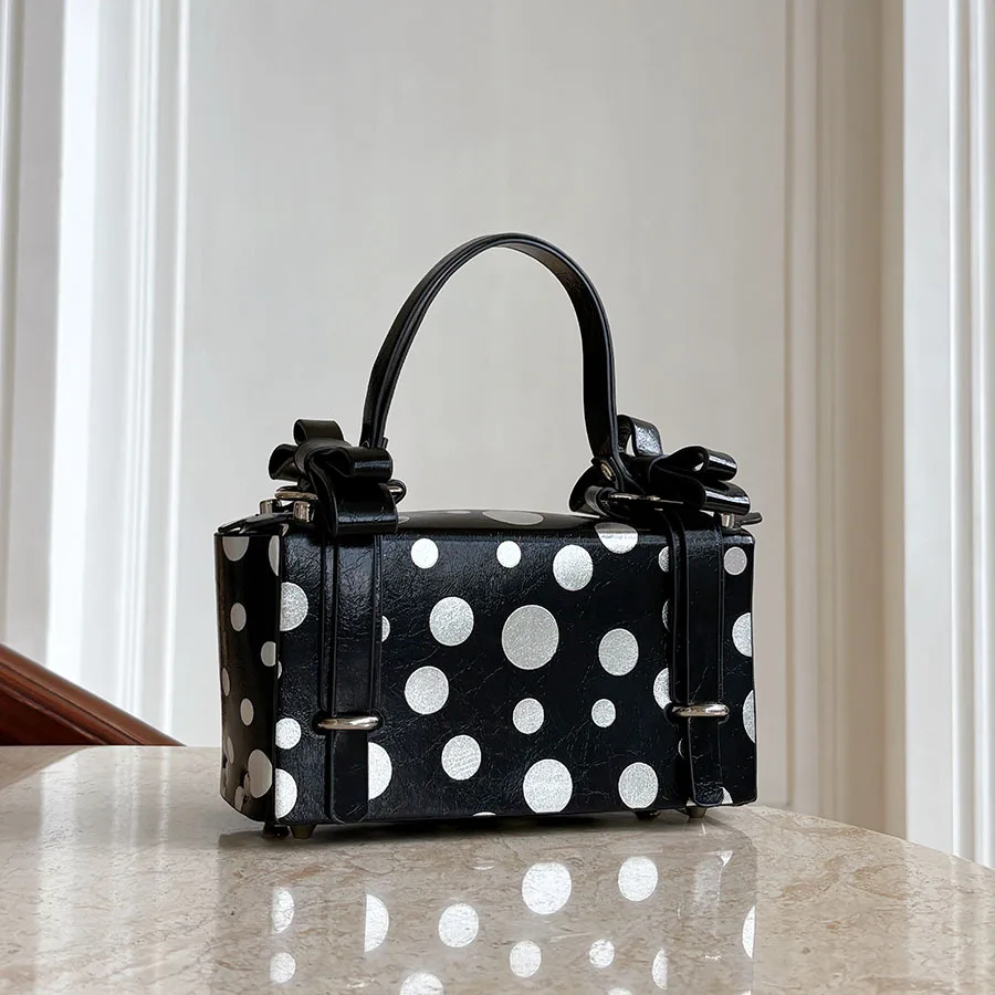 Vintage Korean ins storm point small bag glossy three-dimensional bow sweet cool playful portable messenger bag