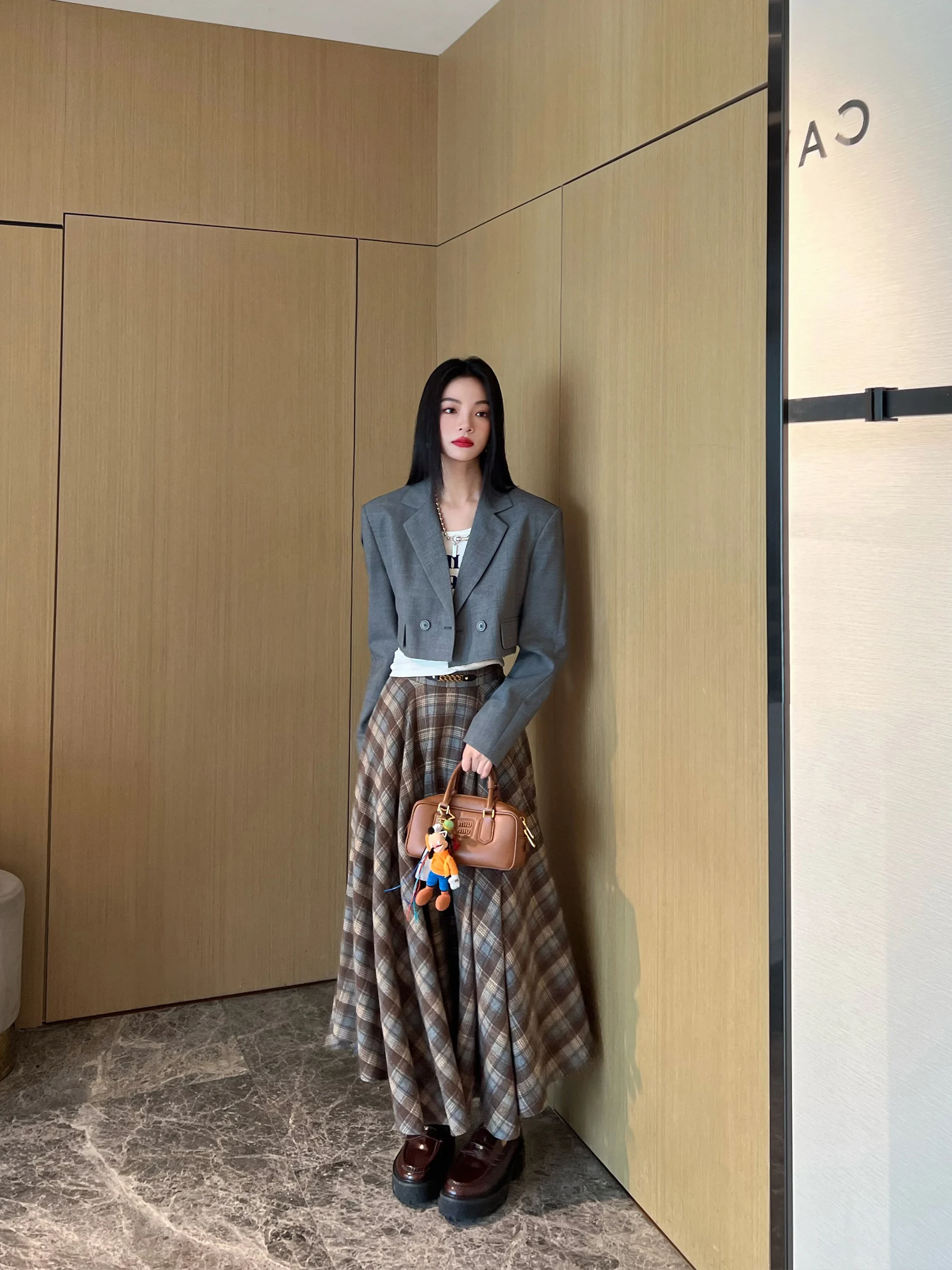 

NancyCavally Large Plaid Umbrella Skirt Soft Cotton Classic Versatile 4 Meter Street Sle High Waist A-Line Skirt for Women