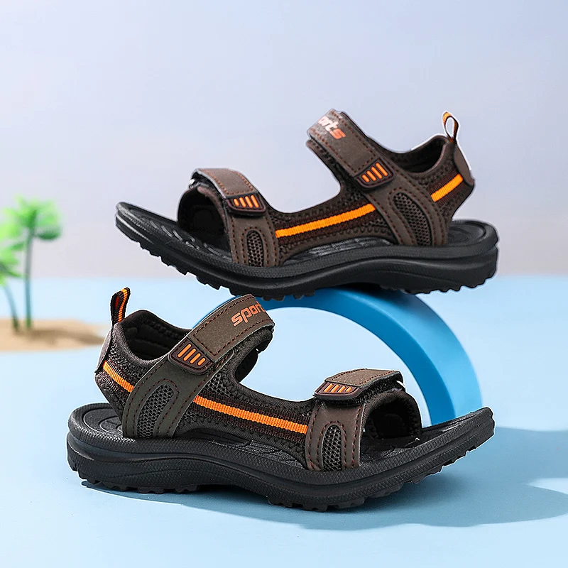 Nuovi sandali per ragazzi scarpe estive antiscivolo scarpe da spiaggia per bambini sandalo per cartoni animati sandali per ragazze Soft Baby Outdoor