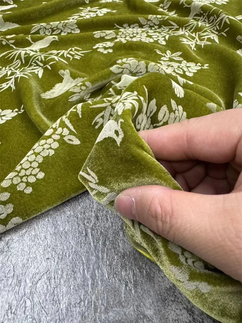 

High Quality Real Silk Velvet Fabric Coat Top Cheongsam Clothing Fabric