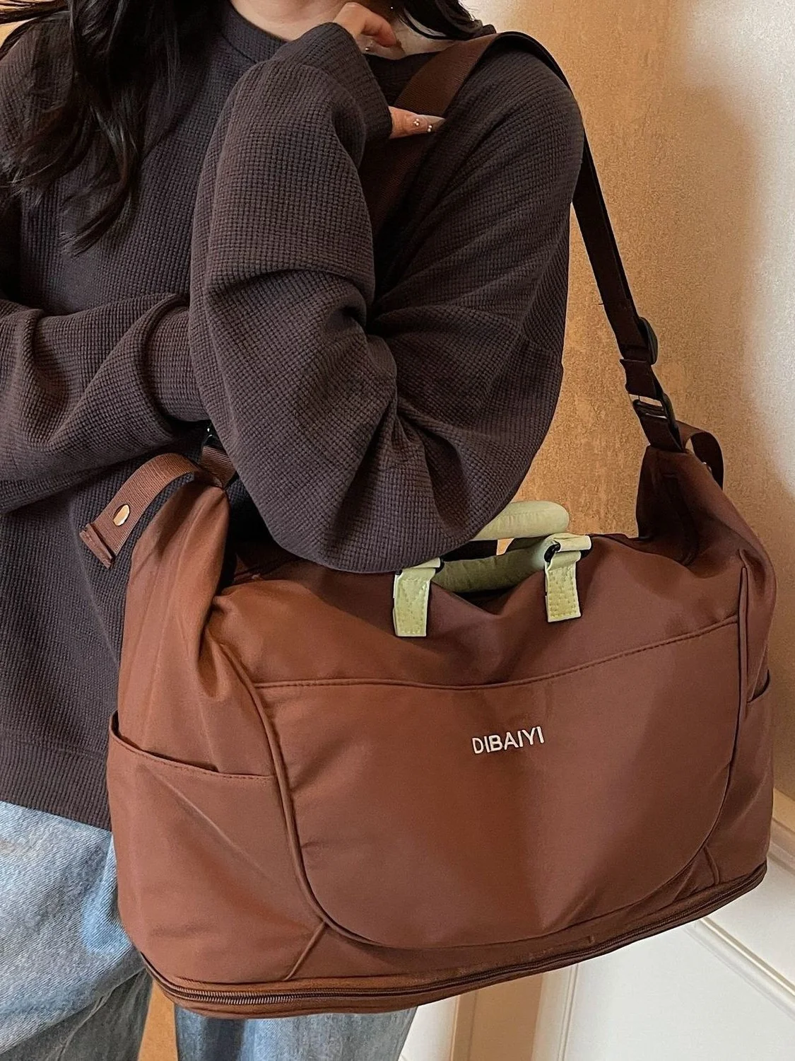 bolsa-de-viaje-ligera-de-gran-capacidad-para-mujer-bolso-de-mano-para-viajes-cortos-bolsa-deportiva-cruzada-con-separacion