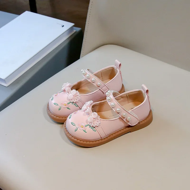 Girls Leather Shoes 2024 Spring Autumn Baby Girl Shoes 1 To 2 Years Chinese Style Embroidered Soft Sole Anti Slip Princess Shoes