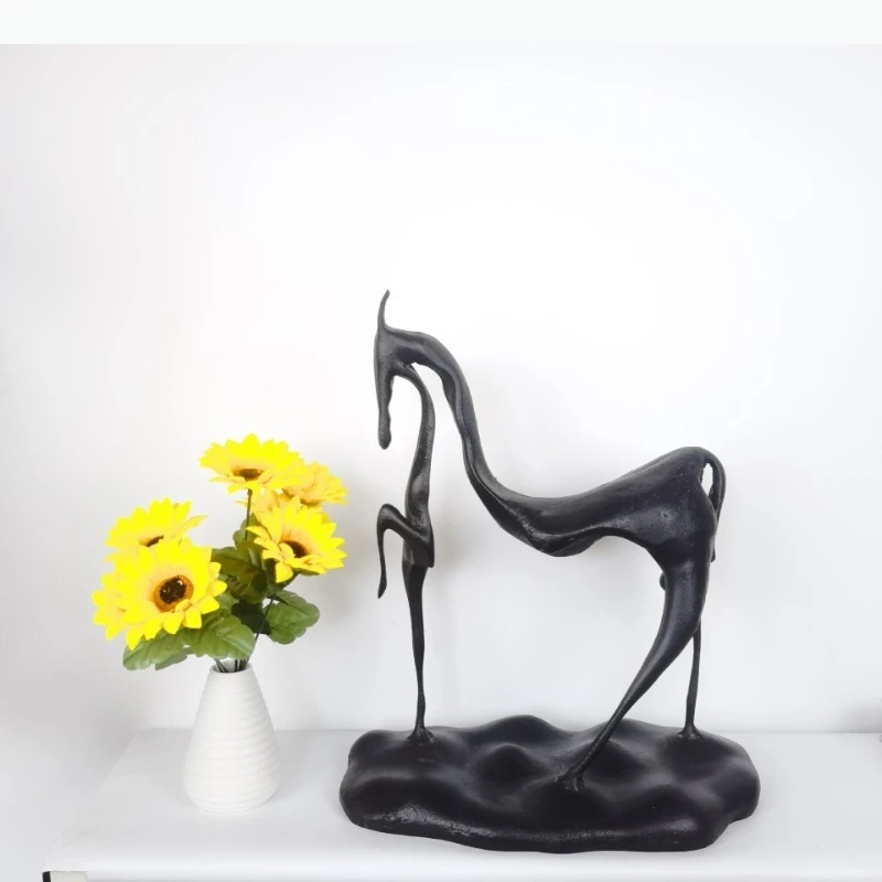 Metal Animal Statue Ornaments Art Sculpture Home Decoration Accessories Desktop Display Housewarming Gift Miniatures
