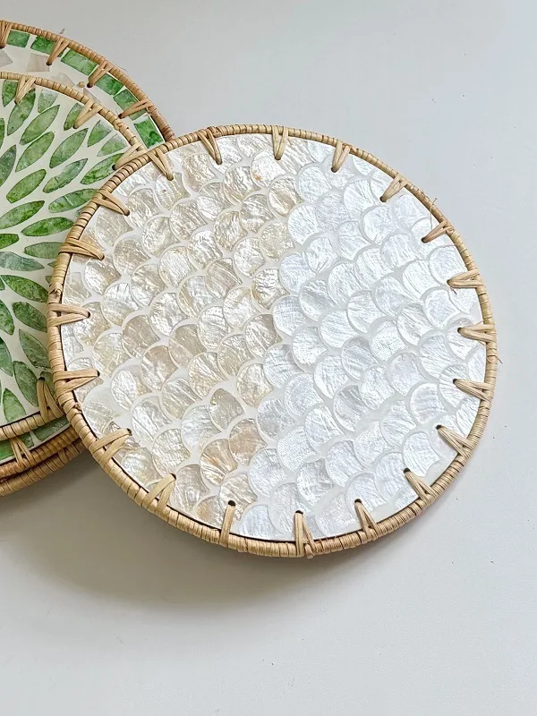   Heat Resistant Mat Tea Table Coaster Wicker Weaving Cup Mat Pad Dining Utensils round Shape Wood Material