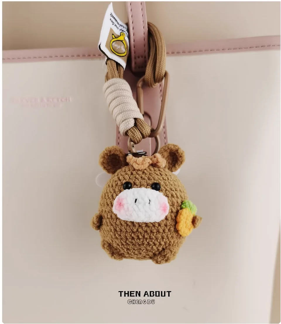 Cute chubby pony bag pendant pendant Keychain pendant niche senior gift.