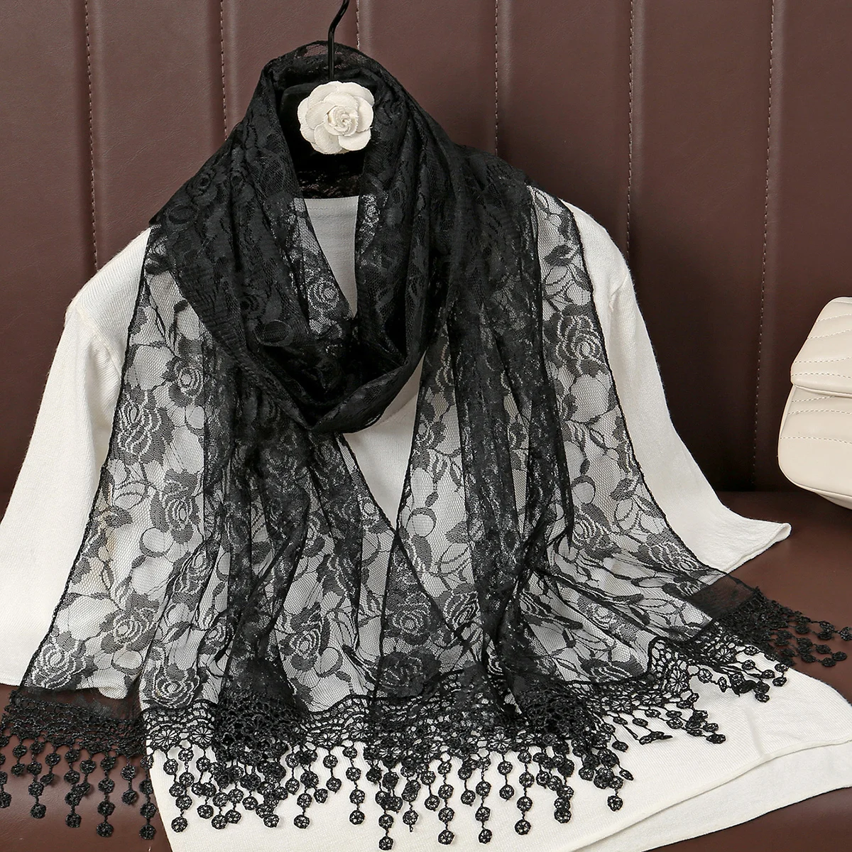 Hot Selling Temperament Women Tassels Scarf Rose Circular Dots Printed Long Shawl Travel Vacation Sun Protection Wrap