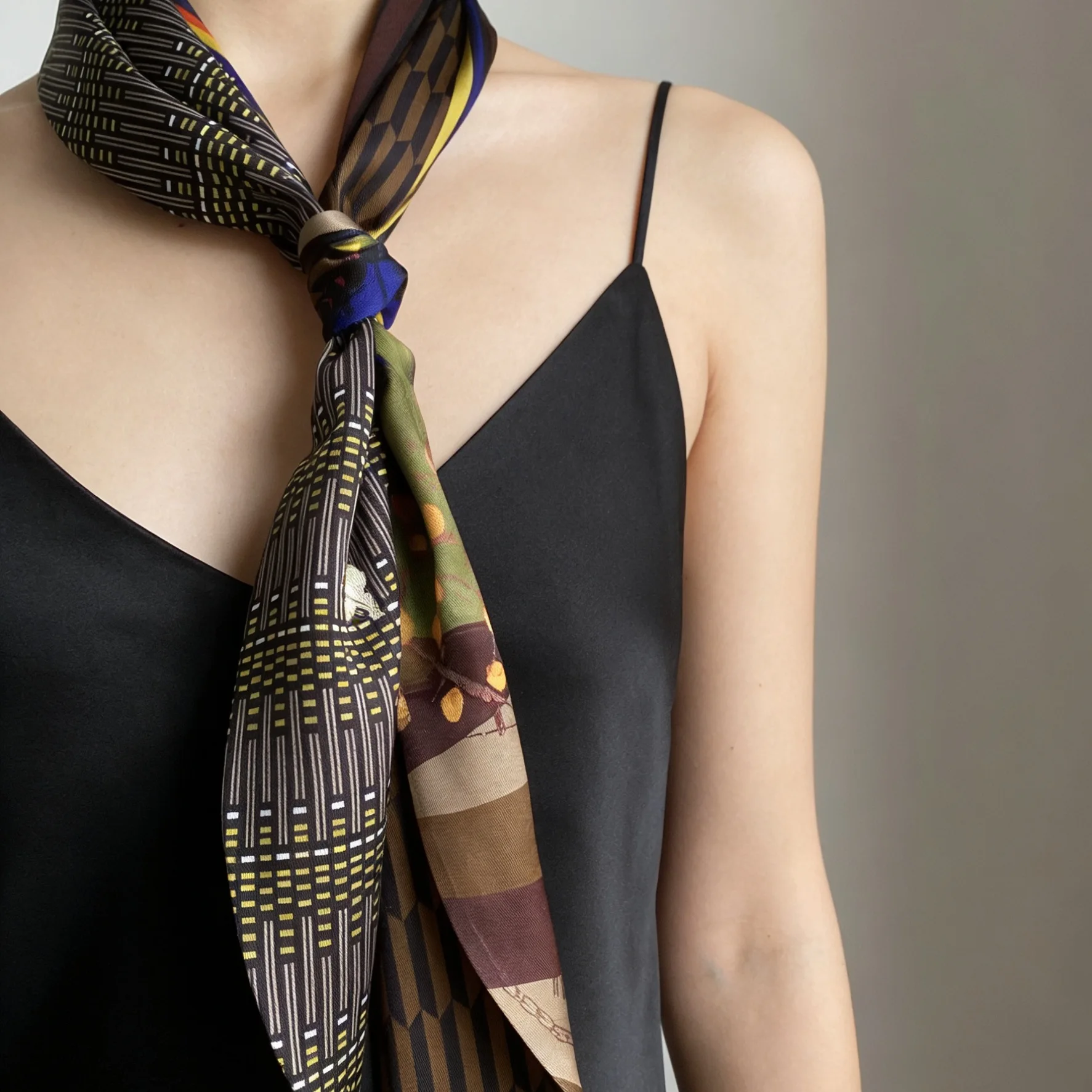Scarf Old Money Style Color Block Floral Pattern Vintage Chic Soft Fabric for Women Girls Daily Party Travel Elegant