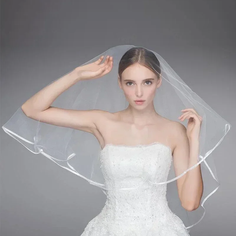 Charming Wholesale Cheap White Satin Edge One Tier Bridal Veils