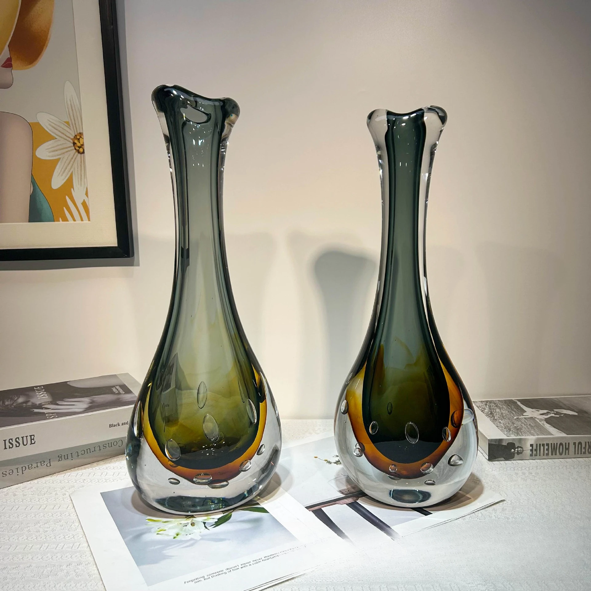 Modern light luxury bubble model, small diameter handmade glazed vase, living room, villa model room, high-end heavy ornament
