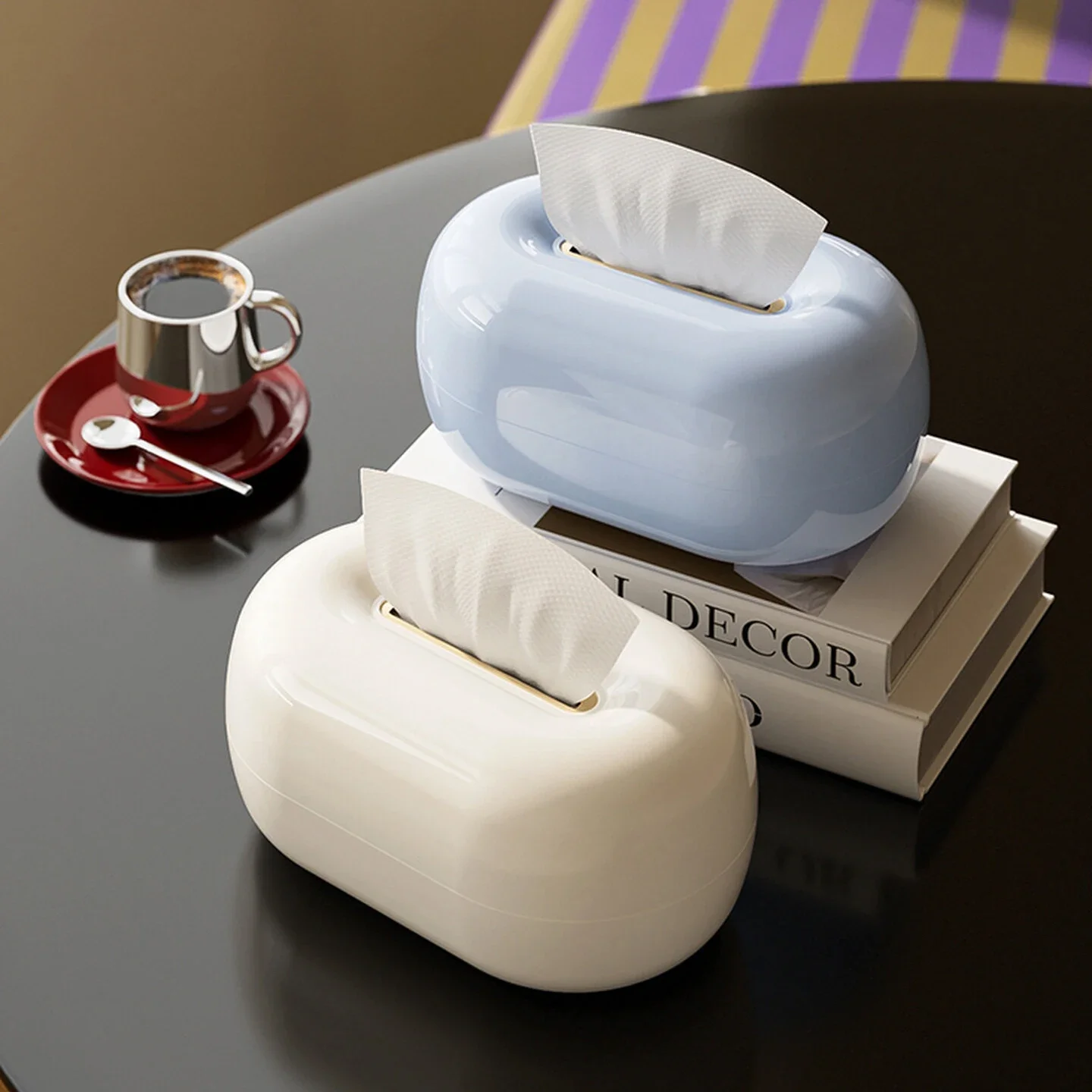 Oval Tissue Box Magnetic Bright Plastic Napkin Holder Modern Minimalist Desktop Tissue Box Home Bedroom Dining Table Receiver