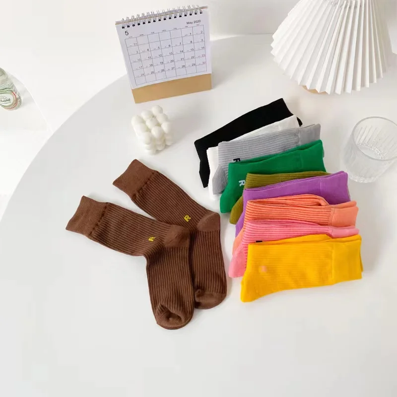 5Pairs Fashion Solid Man/Women Socks with Letter R Cotton Warm Socks For Ladies Japanese designer Socks