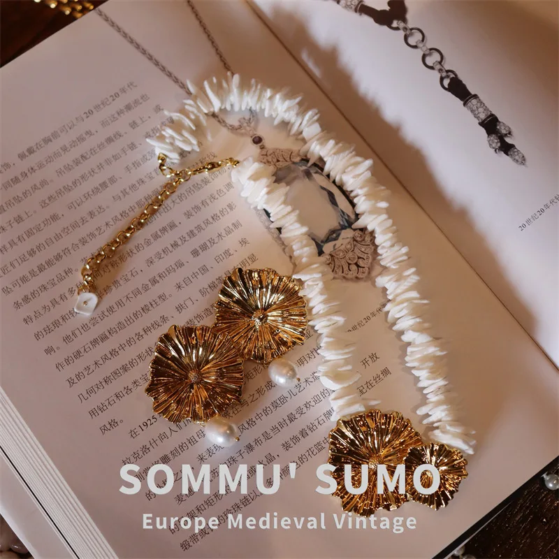 European and American Niche Design Retro Irregular Light Luxury Flower Neutral Collarbone Chain Earrings Earrings