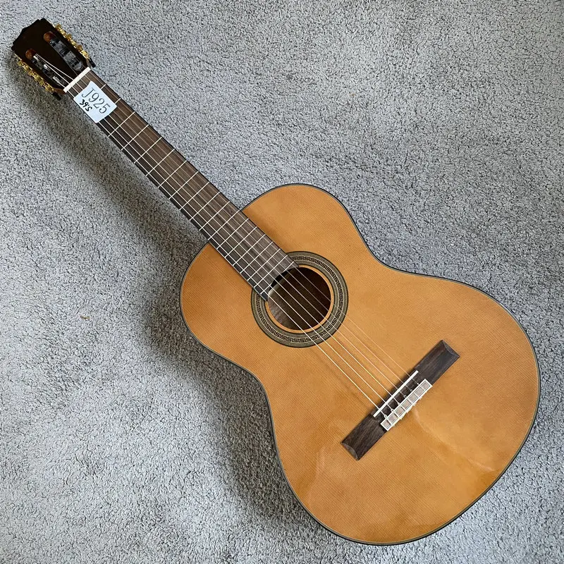 J925 Aria 39