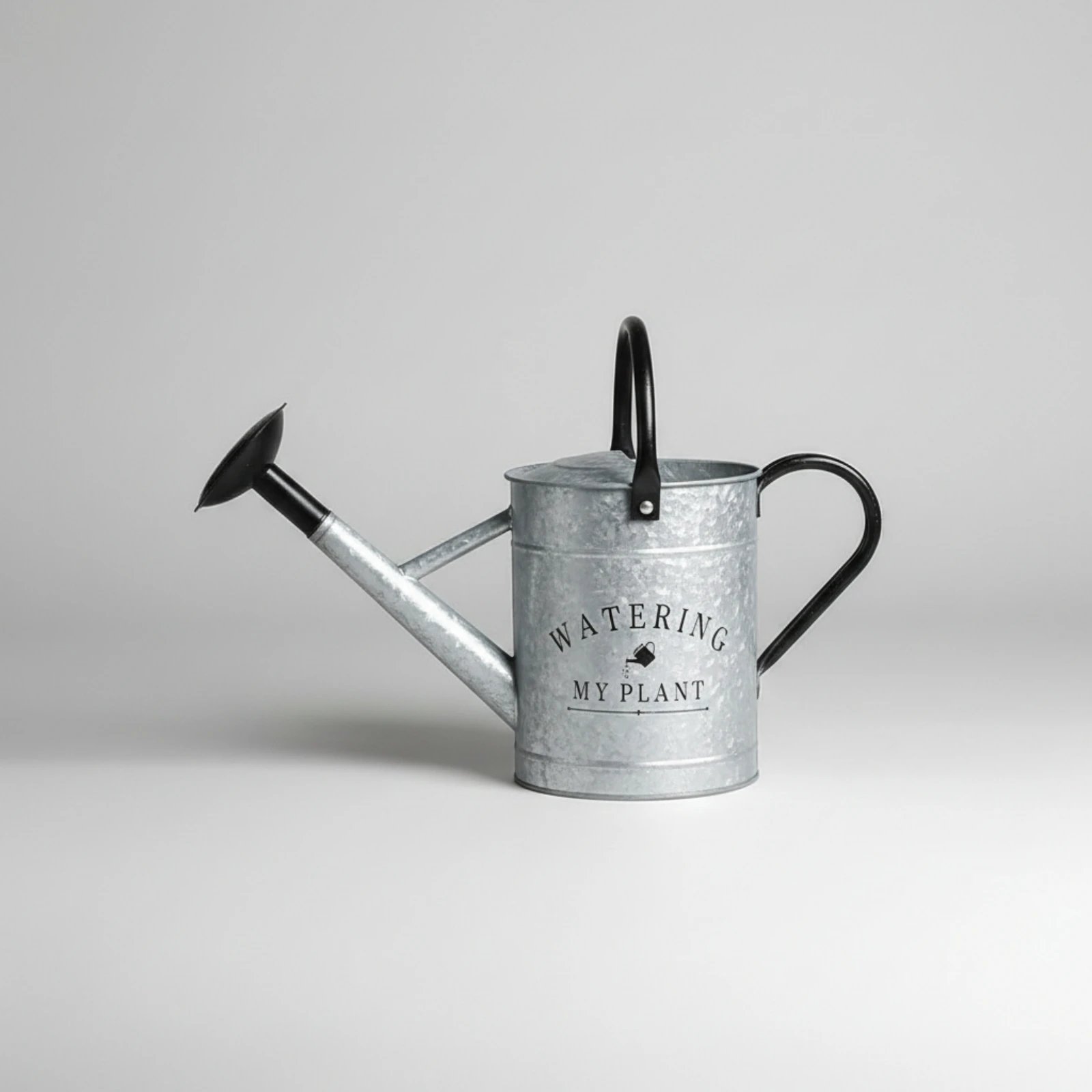 Galvanized Watering Can Heavy Duty Metal Watering Can Garden Tool Sturdy Recyclable for Gardeners, Balcony, Indoor Plants