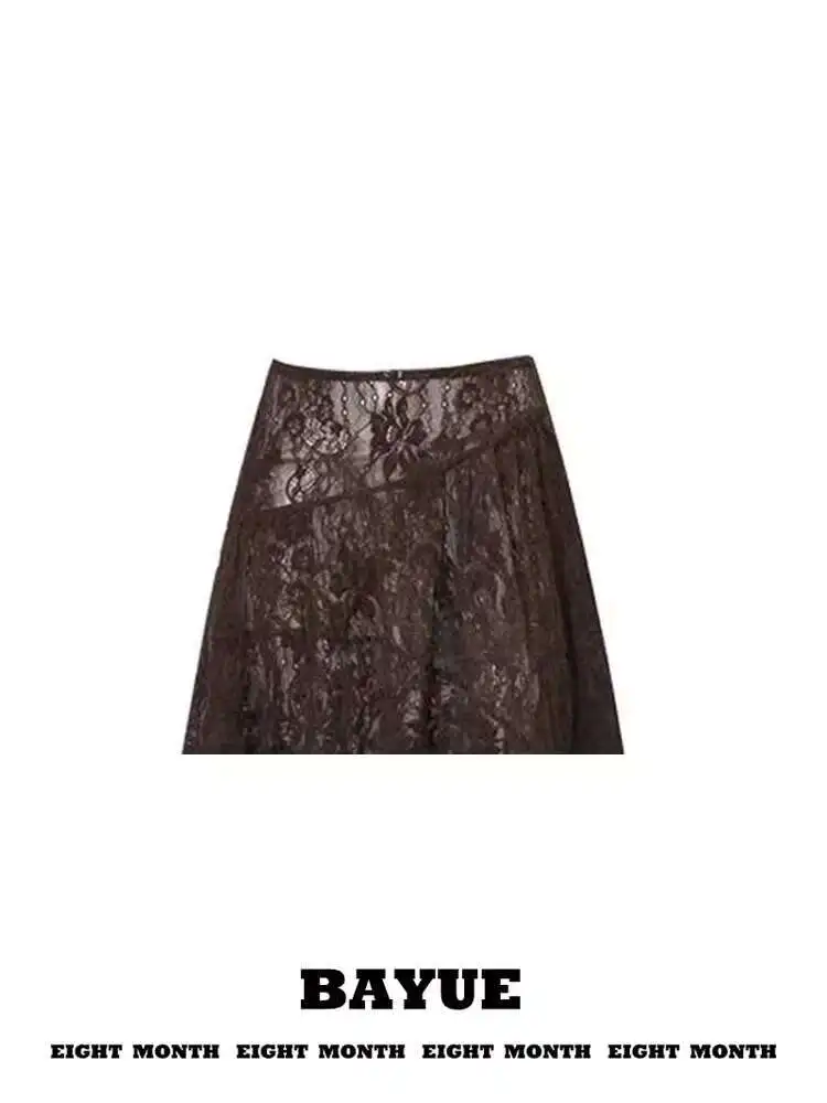 Brauner, weißer, schwarzer Spitzen-Furzvorhang, umklappbar, fortgeschrittenes Gefühl des Saums, der den Saum des Gesäßes bedeckt, Rock, Vorhang, Abfall, Boden, Wind