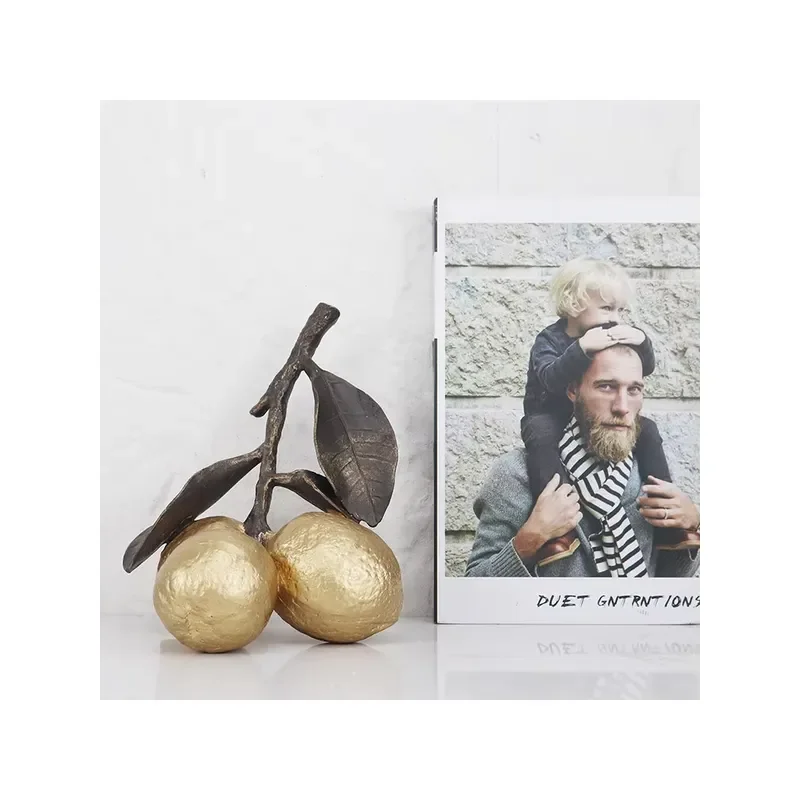 Vintage Lemon Shaped Metal Ornament Creative Fruit Decor for Living Room Study Art Display Unique Daily Gift Home Decoration