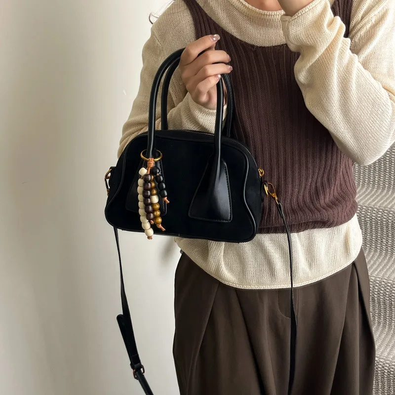 

Роскошная сумка через плечо 2025 года, кошелек премиум-класса на плечо для женщин, шикарная сумка для подмышек, быстрая доставка, готовая к наличии, модная сумка «день-ночь» ​