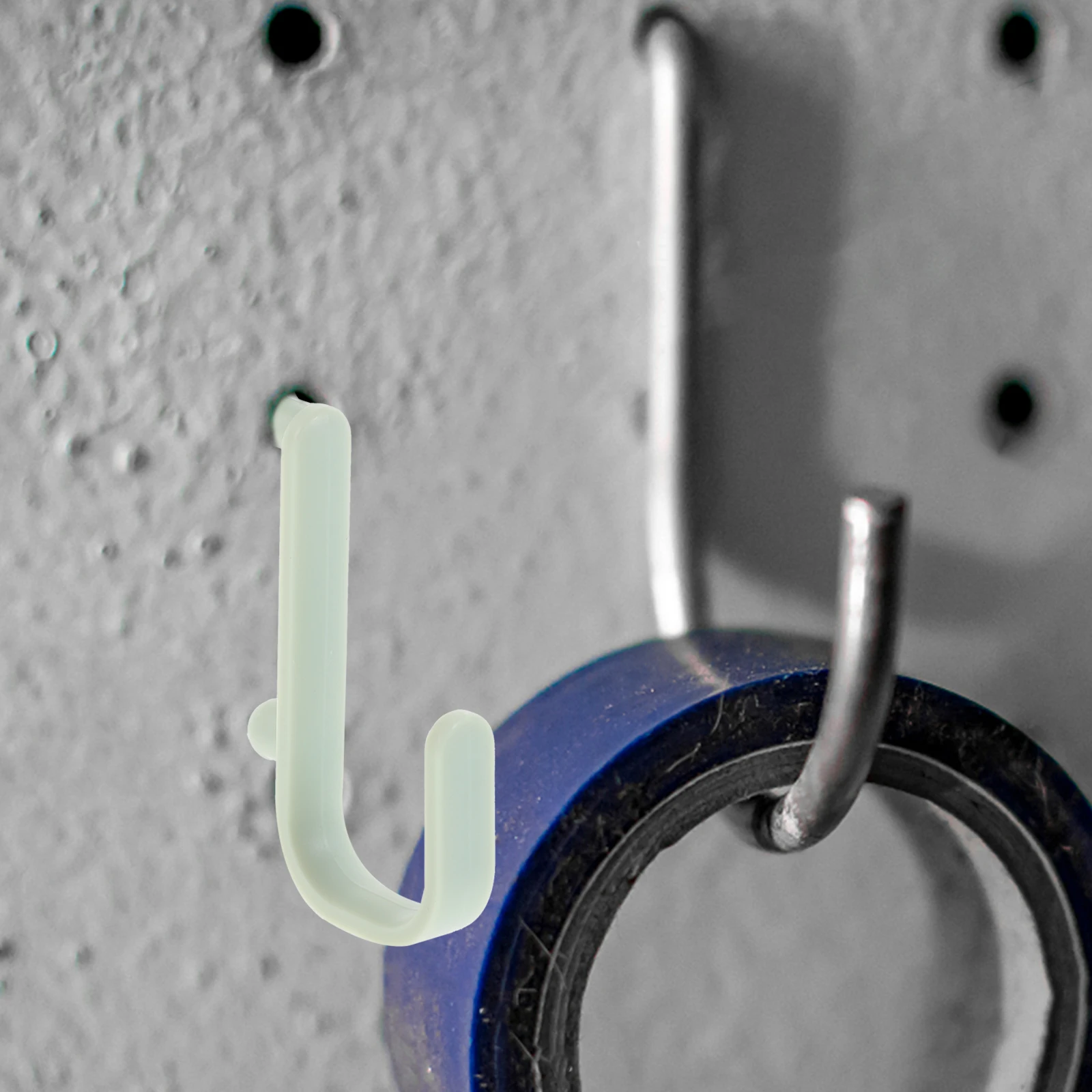 

20Pcs Kitchen Pegboard Hooks Plastic Sturdy Hanging Storage Home Bathroom Organizer Pegboard Hooks for Hanging