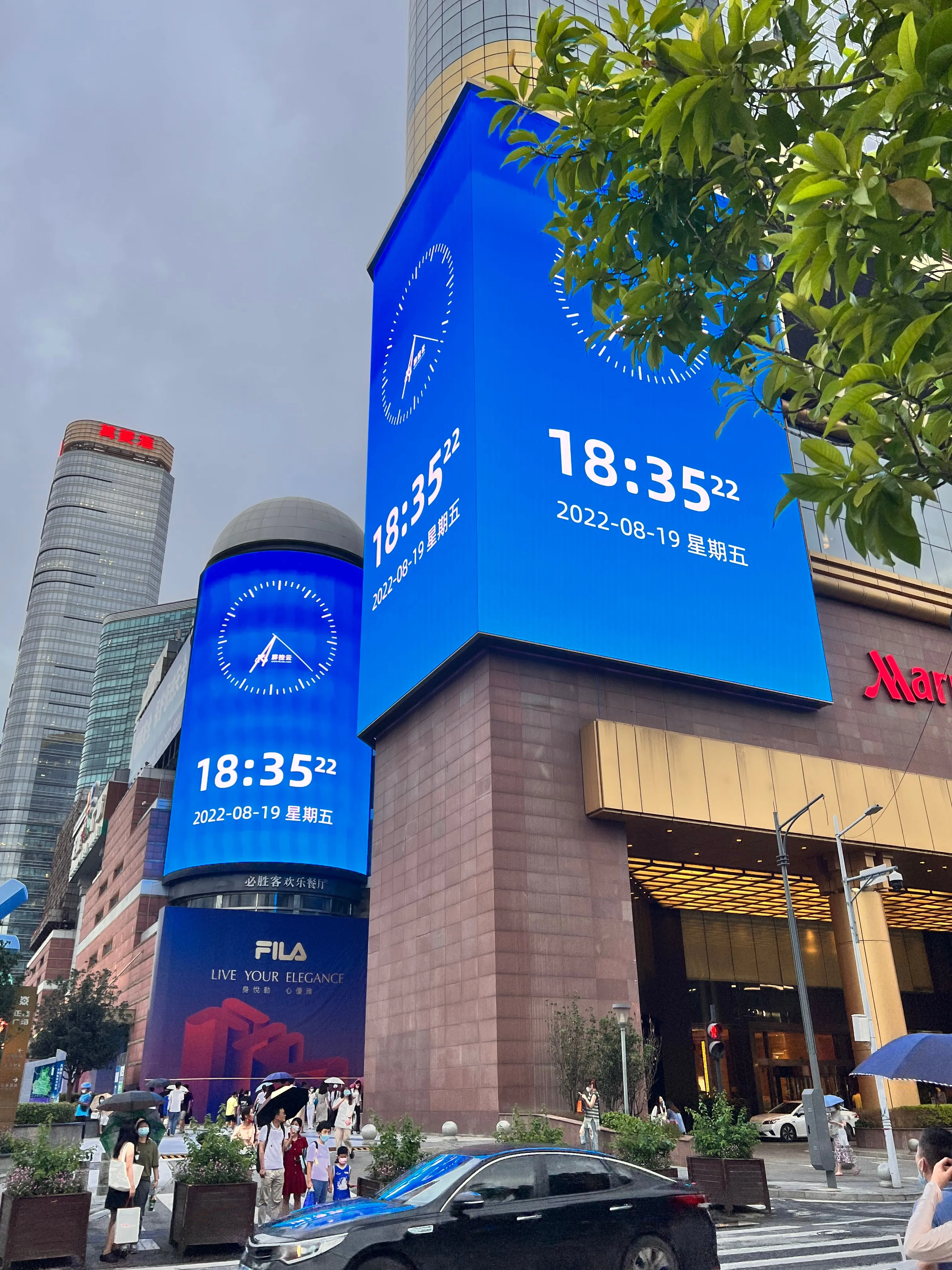 التكنولوجيا الرائدة P6.67 في الهواء الطلق سطوع عالية مقاوم للماء كامل اللون شاشة عرض LED ثابتة للوحة الإعلانات #3