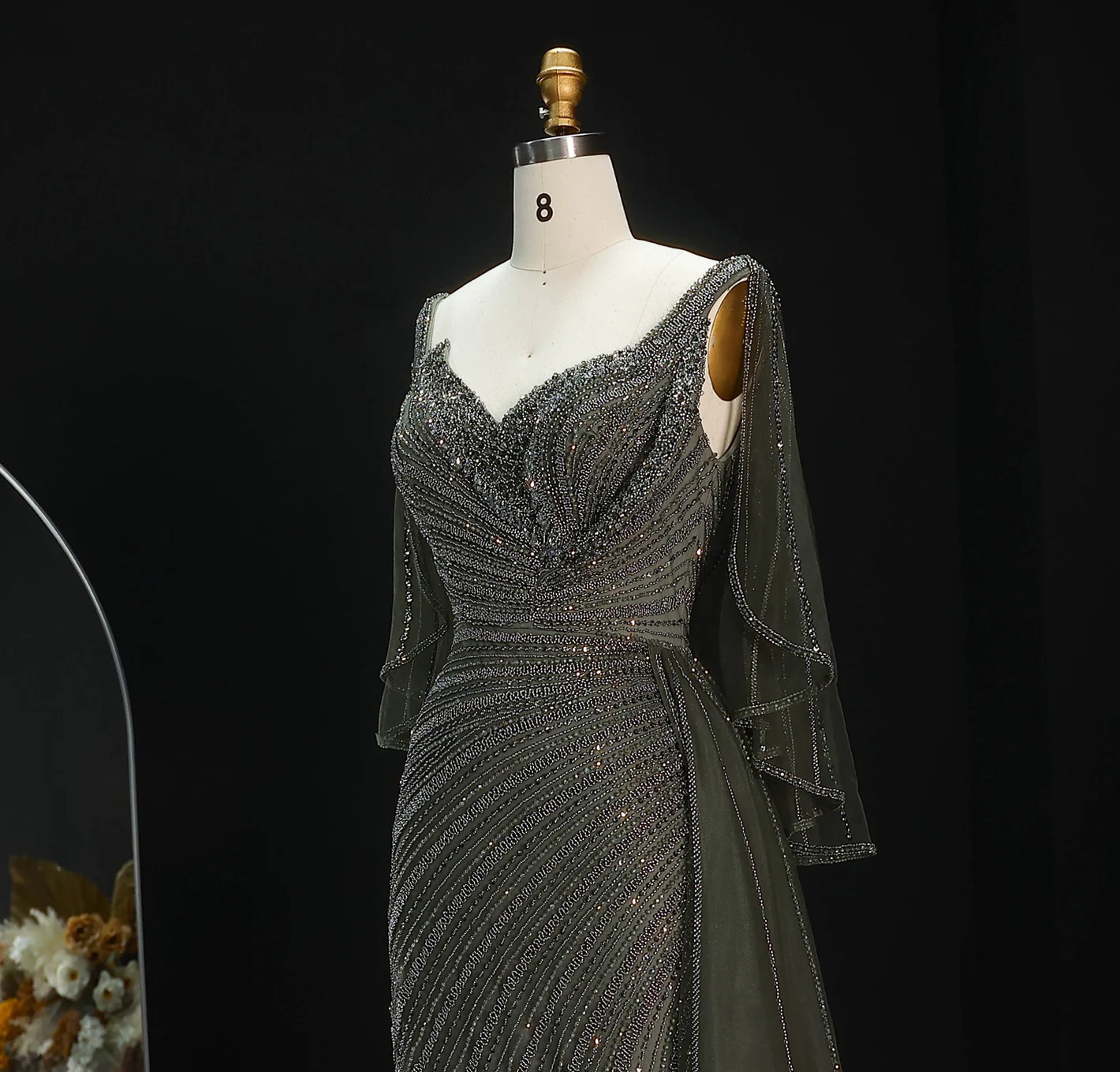 Sharon Said Luxuriöses Schwarzes Abendkleid, Lang, Perlenbesetzt, V-Ausschnitt, Cape-Ärmel, Elegante Ballkleider, Hochzeitsfeier, Damen, SS063, Maßanfertigung – Detail 15