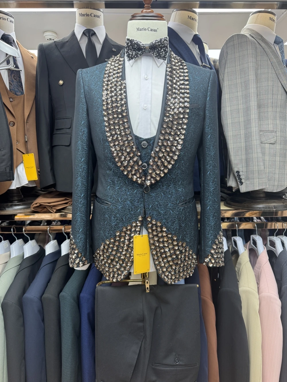 Patterned Dazzling Crystal 3 Pieces Suits Jacket Vest Pants For Men Dancing Wear Fashion Luxury Shawl Lapel Suits Banquet Sets