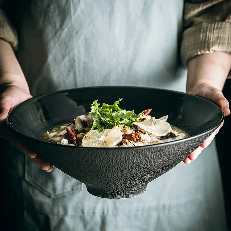 Schwarz-weiße Keramikschale, Luxus-Hutschale aus Bambus mit Steinkorn für Senioren, kommerzielle Salatschüsseln, Schüsseln für den Haushalt von Lamian-Nudeln