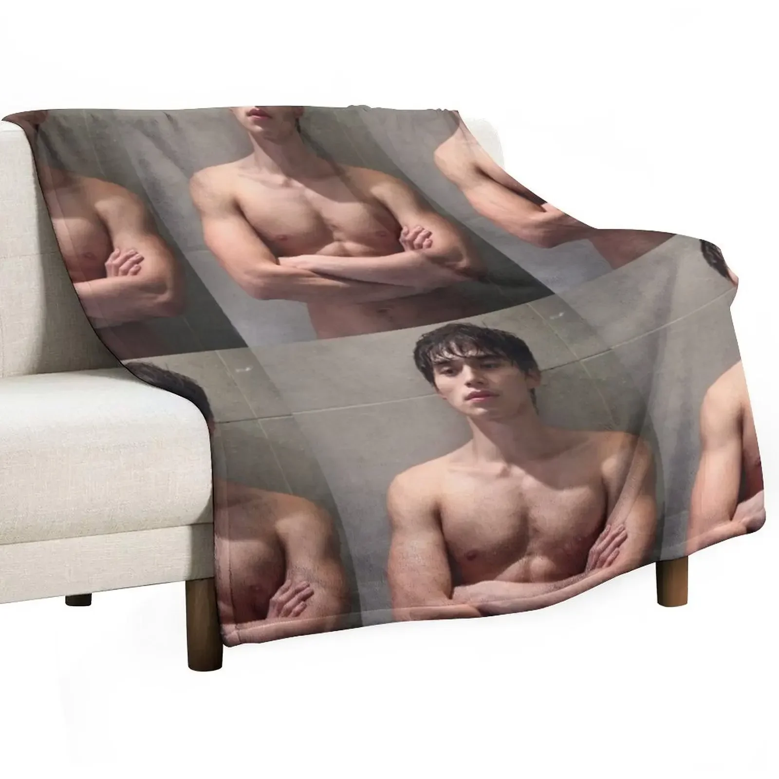

Lee Dong Wook shower Throw Blanket Lightweight Cozy Blanket for Bed Sofa