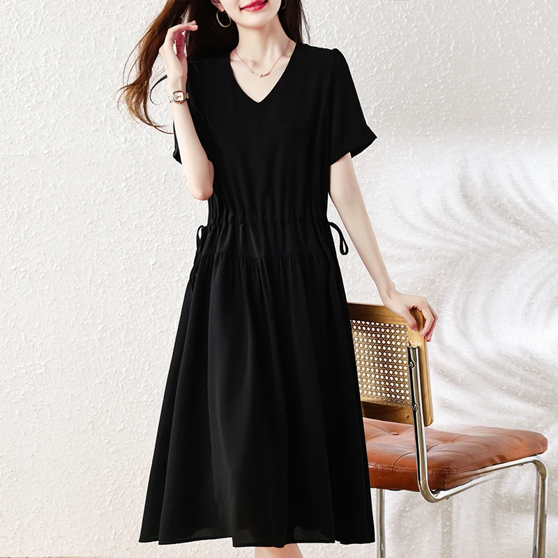 YZJNH 2026 Summer Dress Women's Loose Minimalist Black V-neck Short sleeved Dress Drawstring Waist Large Size Dress Women