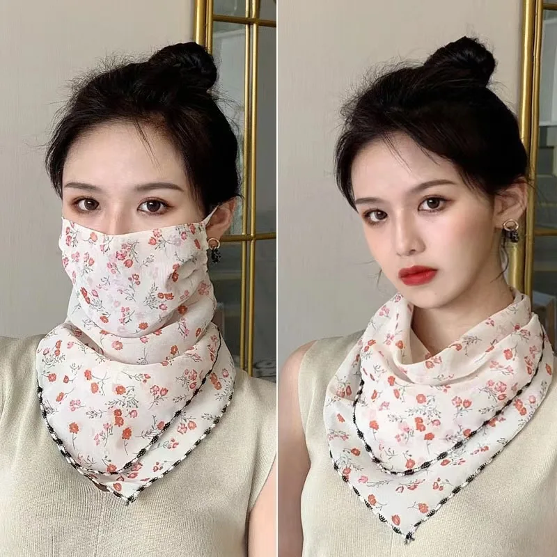 Floral Neck Gaiter Ear Hanging Sun Face Scarf Women Triangle Bandana Ice Silk UV Protection Face Cover Veil Ditsy Flower Elegant