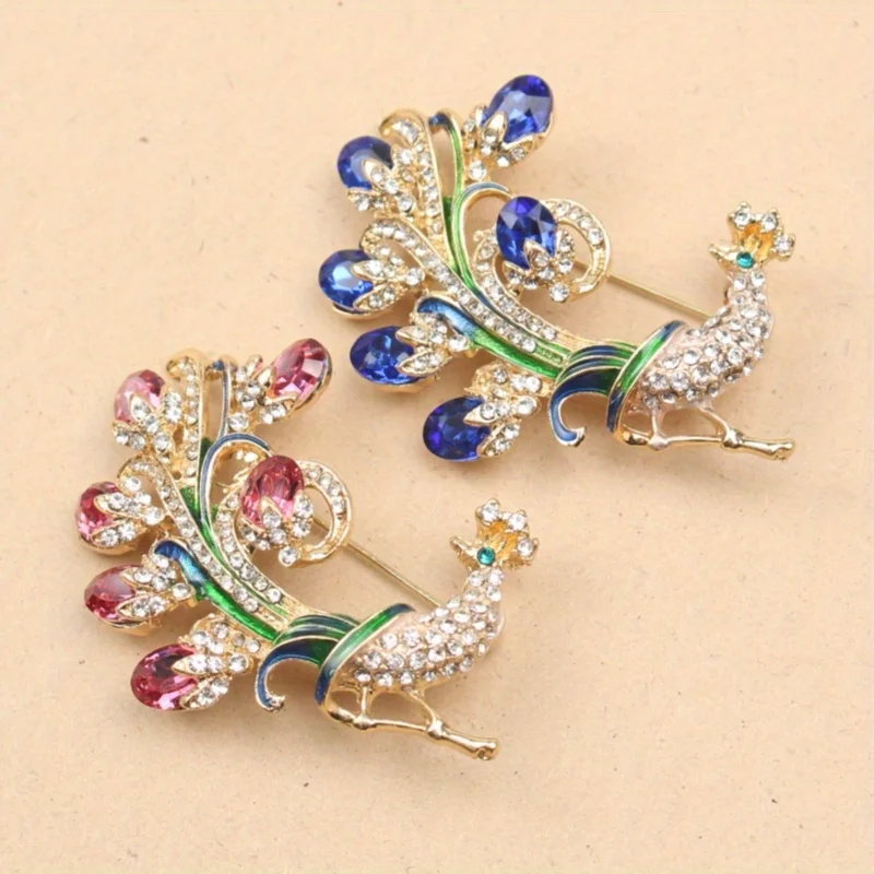 Fashion Peacock Open Screen Brooch Clothing Fixed Pin Coat Cardigan Hundred Matching Accessories