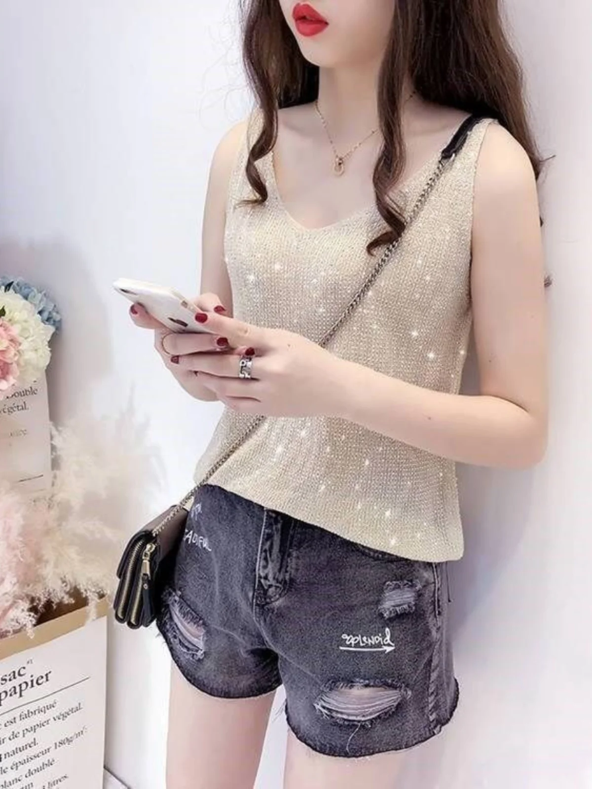 Loose Ice Silk Strap Vest Women's T-shirt V-neck Base Shirt Summer Commute Style Bright Thread Element Straight Tube Type