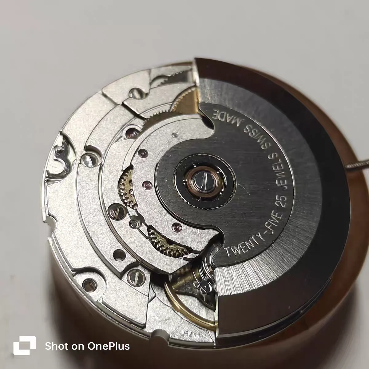 Swiss Original ETA2824-2 Movement Men's Watch Movement