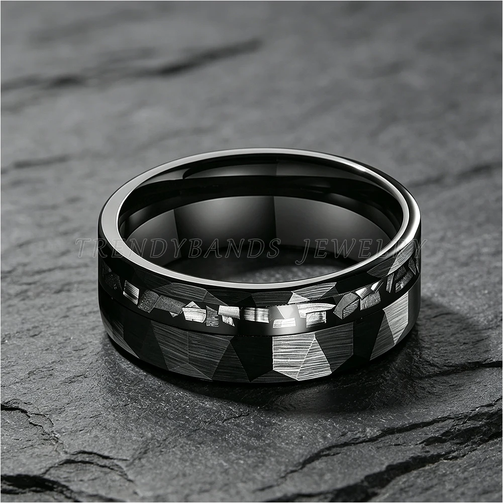 8mm Schwarze Wolframcarbid-Ringe, Modische Verlobungs- und Eheringe, Gehämmert für Männer und Frauen, Echte Meteorit-Einlage, Komfortabler Sitz – Detail 5