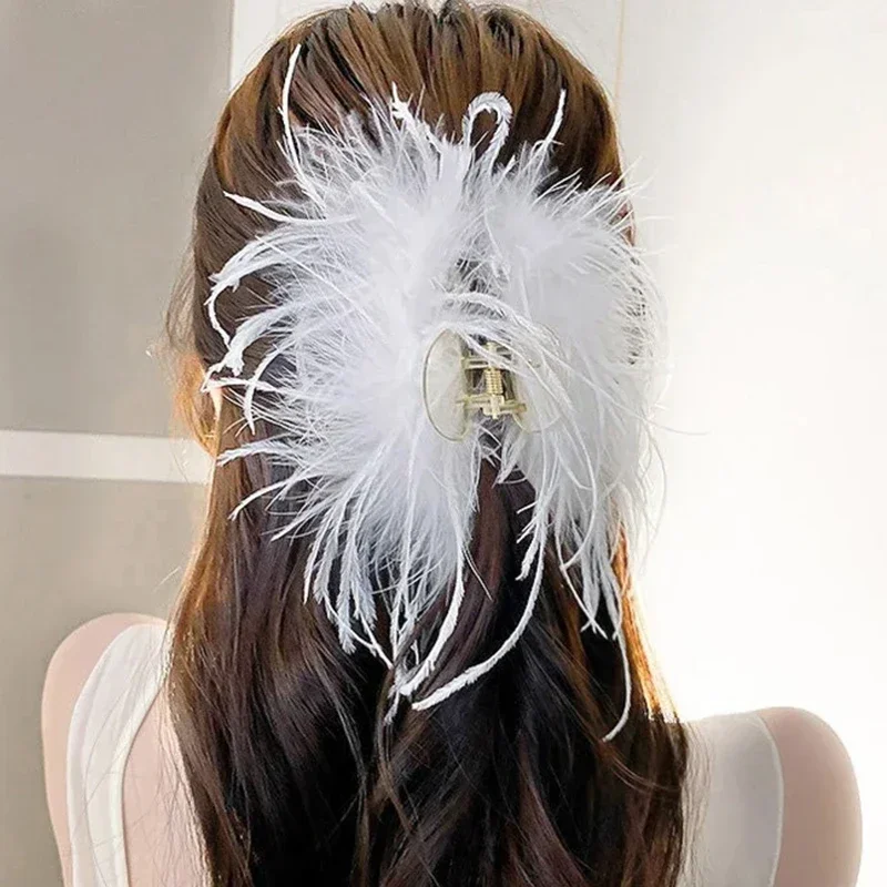 2024 Summer Clip Sweet Ostrich Feather Hair Clip Female White Black Shark Hair Claw Headwear Women Hair Accessories