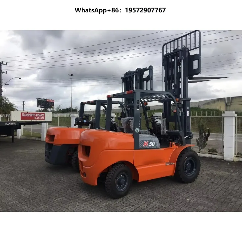 5 Ton HELI Forklift CPCD50 with Tipping Fork Bucket Forklift Truck