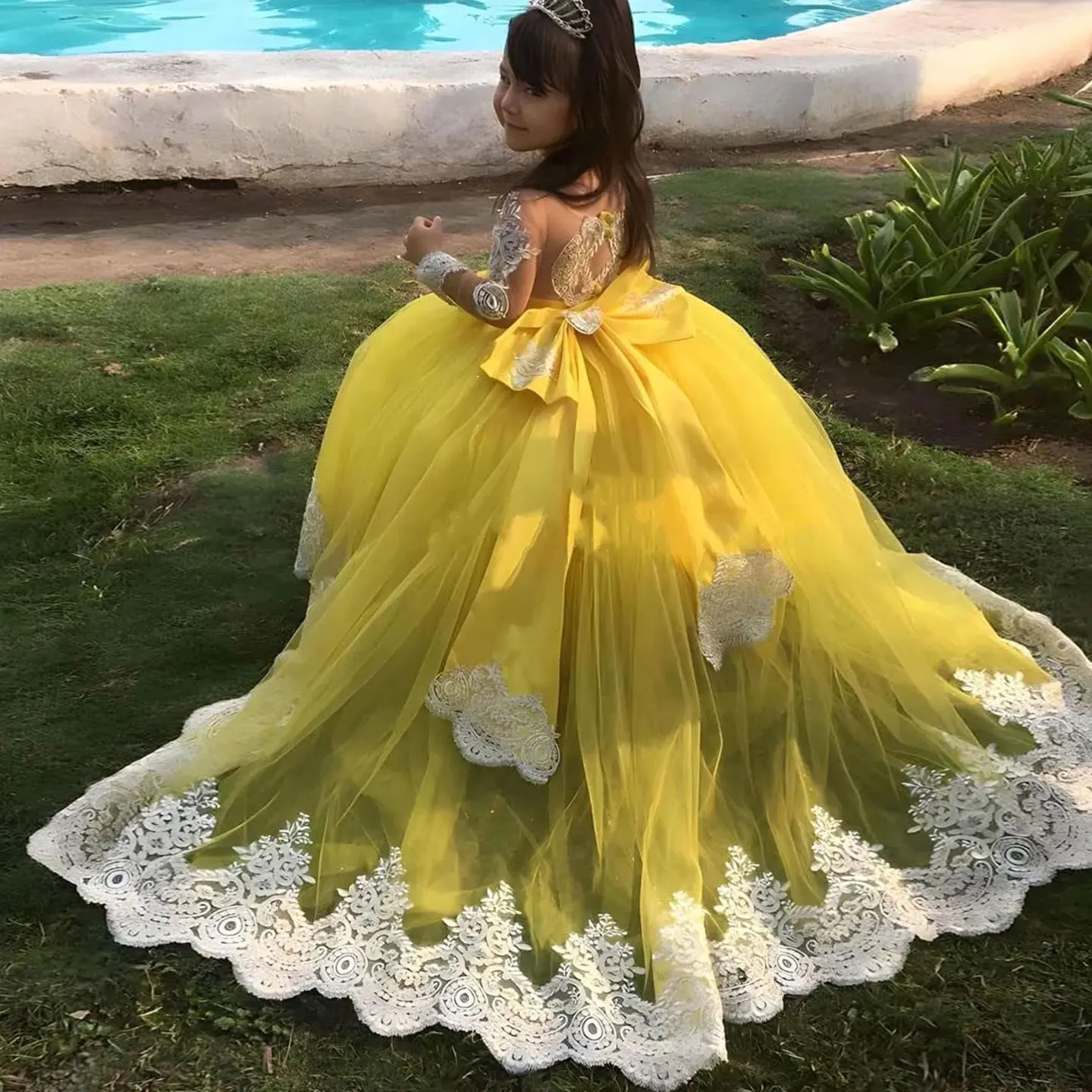 Elegant Dubai Girl Dress Long Sleeve Puffy Bow Arabic Princess Kids Wedding Birthday Party Long Ball Gown 2025 J176