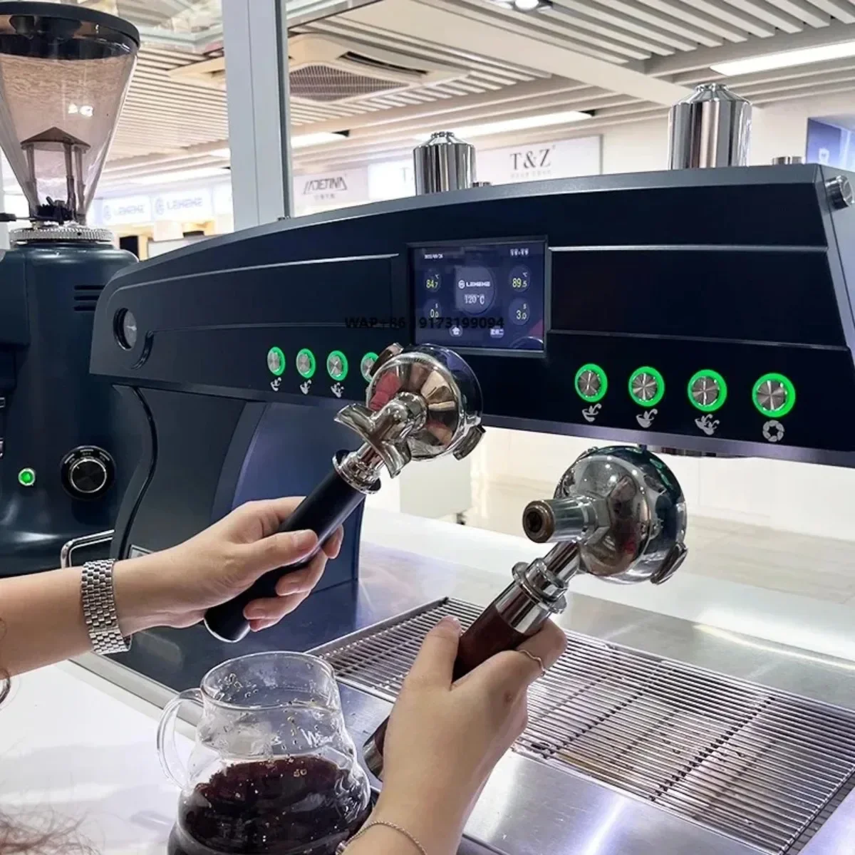 Semi-Automatic Espresso Coffee Maker Electric Desktop Bubble Tea Shop Equipment for Hotels Commercial Espresso Maker Machine