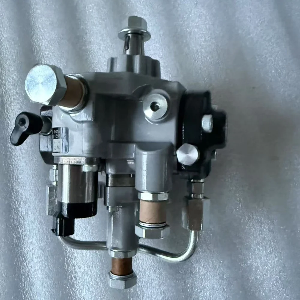 High Quality Diesel Common Rail Fuel Injection Pump 294000-1550 294000-1551 22100-E0580