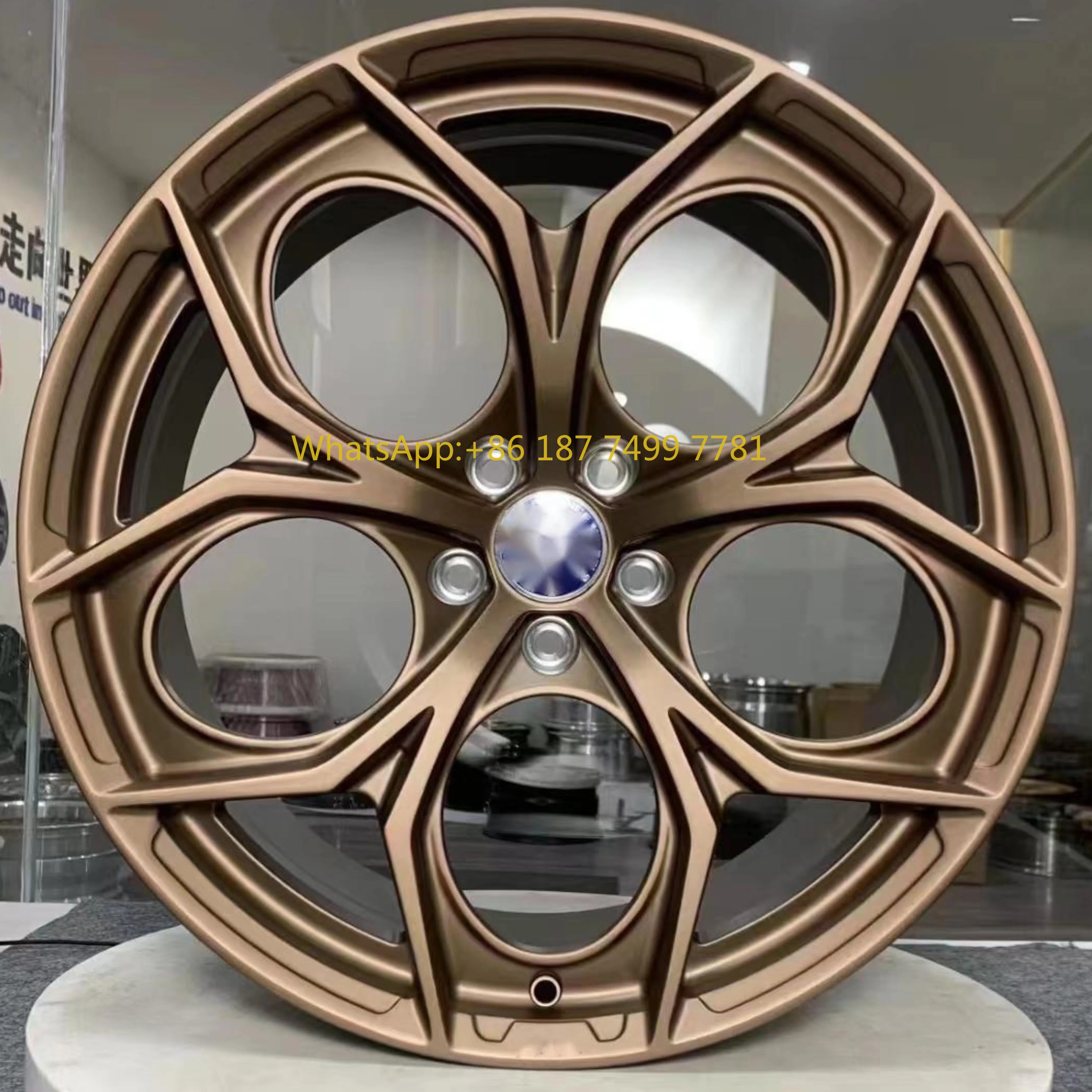 

Изготовленное на заказ кованое колесо из матовой бронзы 5X114.3 5X120 PCD 18 19 20 дюймов для.. . .. Обод автомобиля