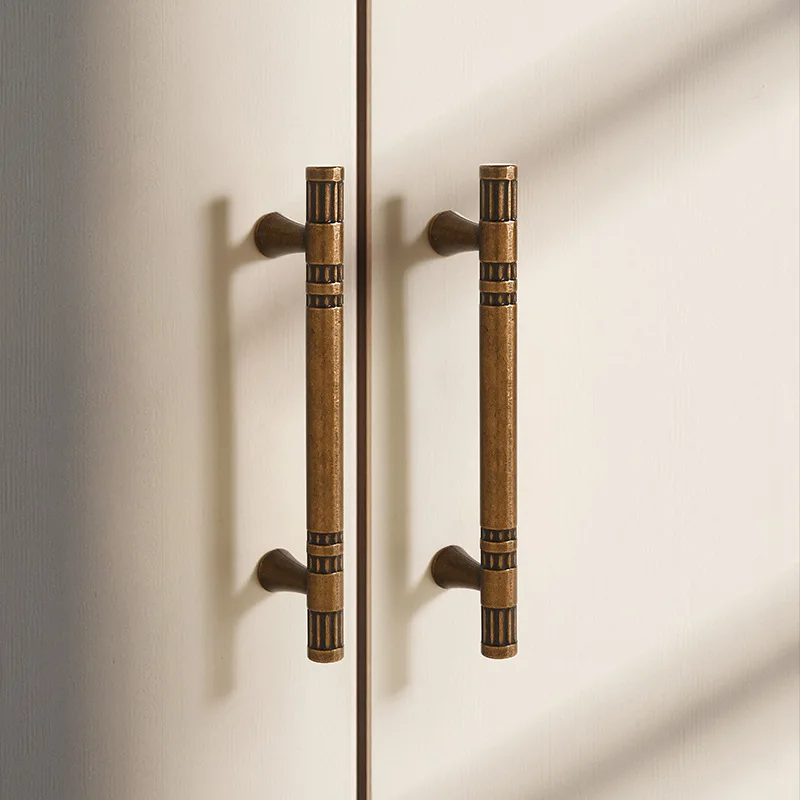 Nordic Zinc Alloy Furniture Handles Bronze Handles for Wardrobe and Drawer Dresser Kitchen Cabinet Handles Shoe Cabinets Pulls