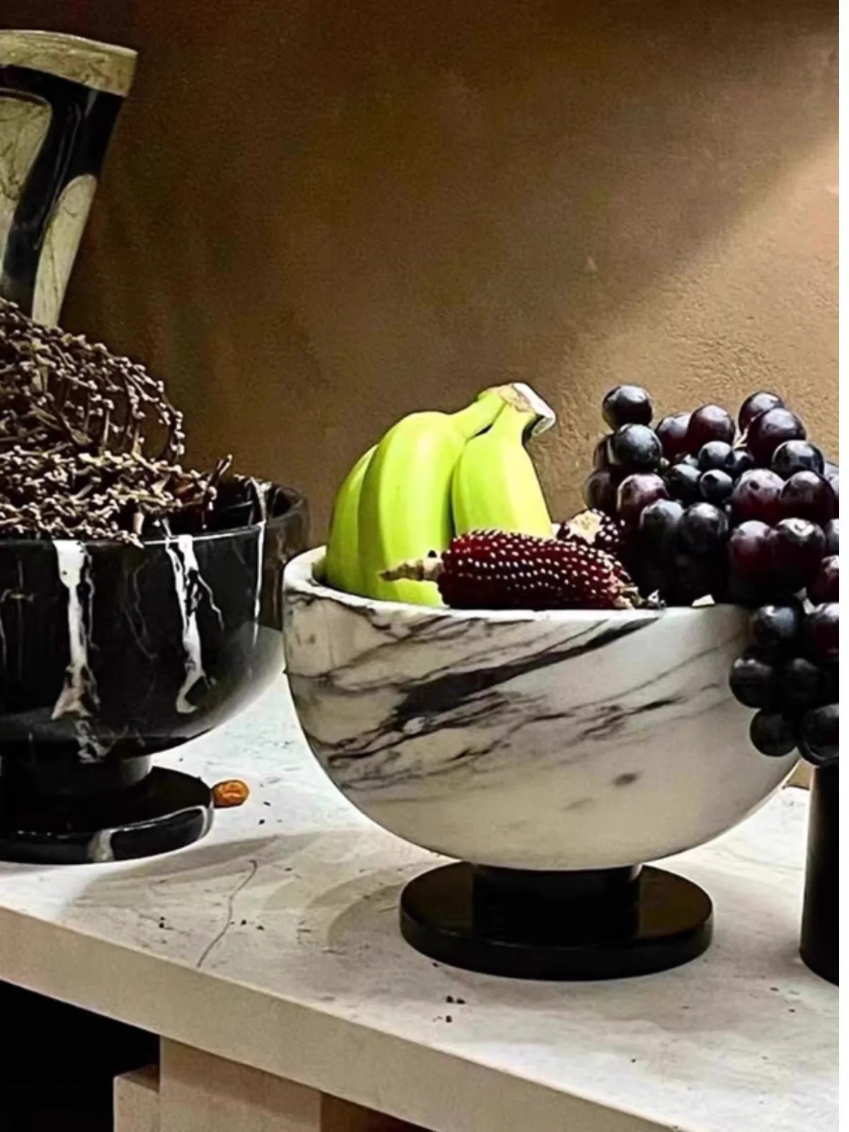 Natural Marble Fruit Decorative Tray Advanced Hotel Restaurant Big Bowl Tall Feet Melon Fruit plate Dining Table Ornaments