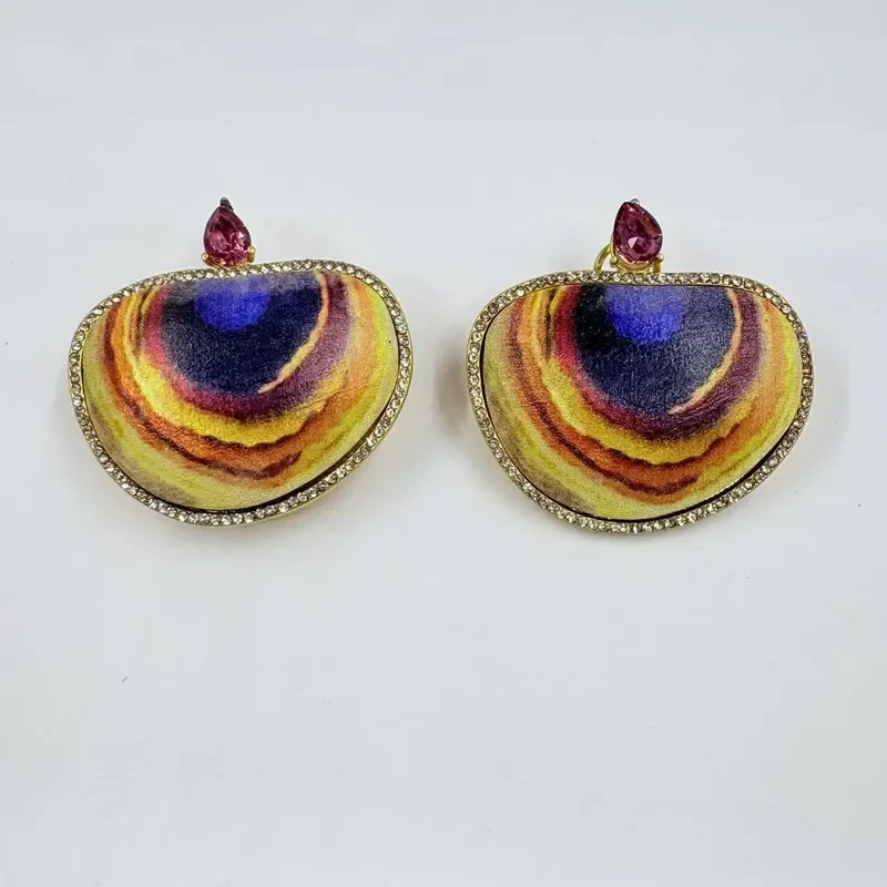 Medieval vintage painted shell colorful Danxia stud earrings exquisite diamond stud earrings marine series medieval earrings
