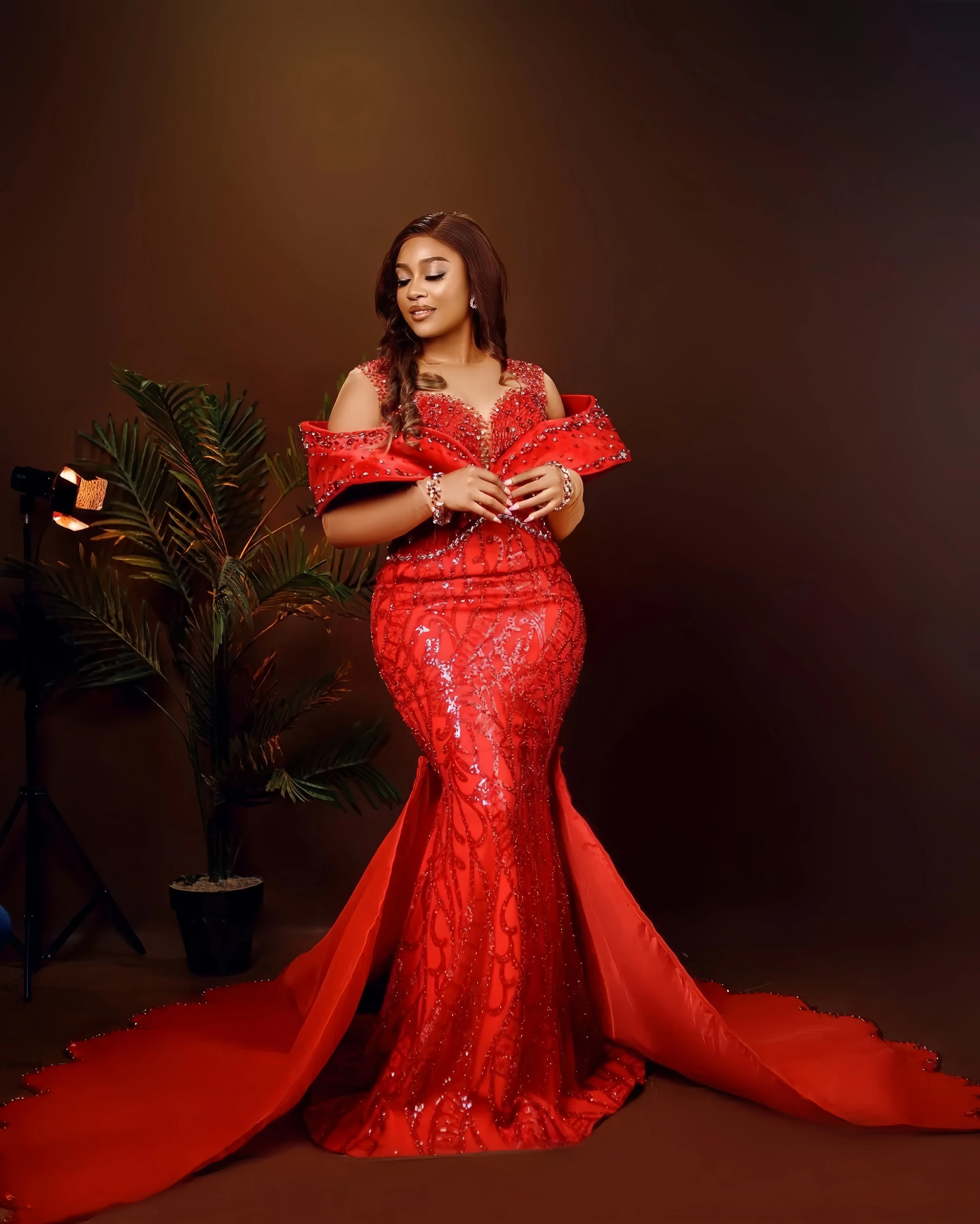Customized Prom Dress With Detachable Train Red Mermaid Plus Size Evening Dresses For Women Sheer Neck Beaded Lace Formal Dress image 3
