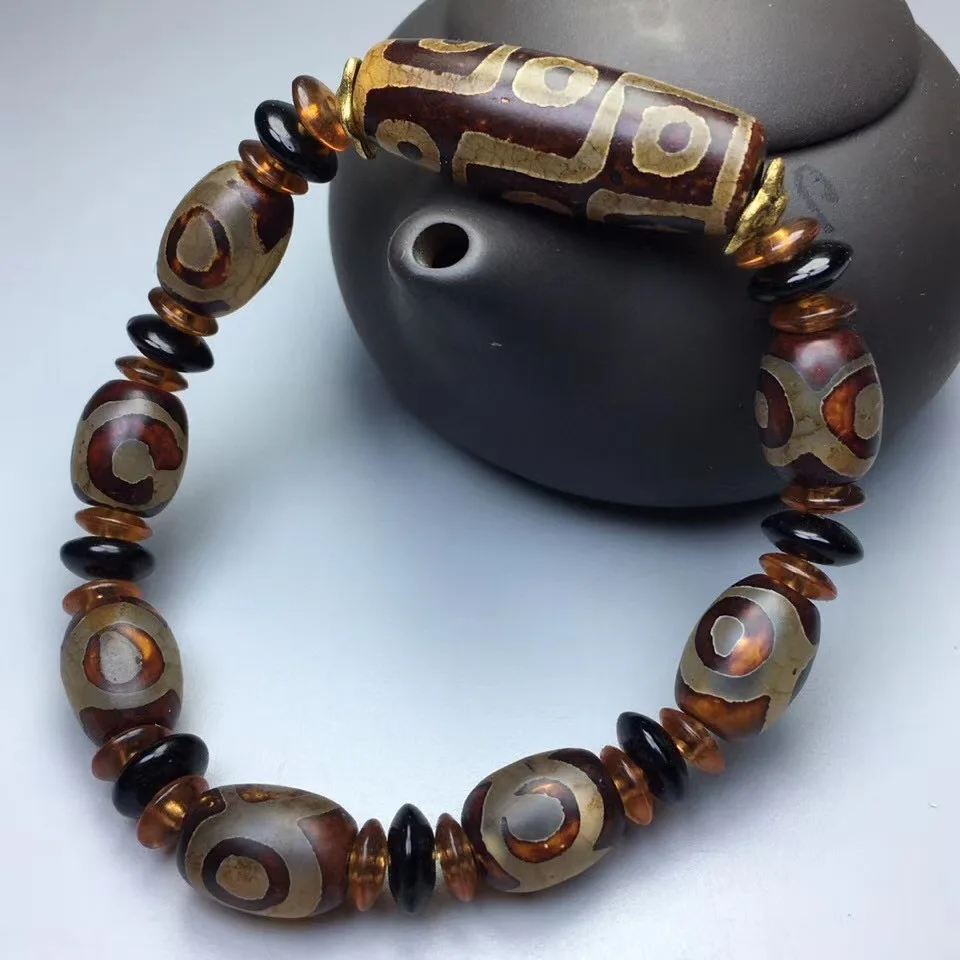 Natural Tibetan Old Agate with Three Eyes and Nine Eyes Beads Bracelet for Men and Women's Ethnic Fashion Bracelets