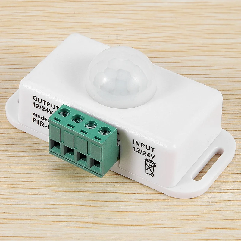 DC 12V 24V PIR Motion Sensor Function Controller LED Switch Body interruttore a infrarossi Timer di movimento bianco per strisce LED