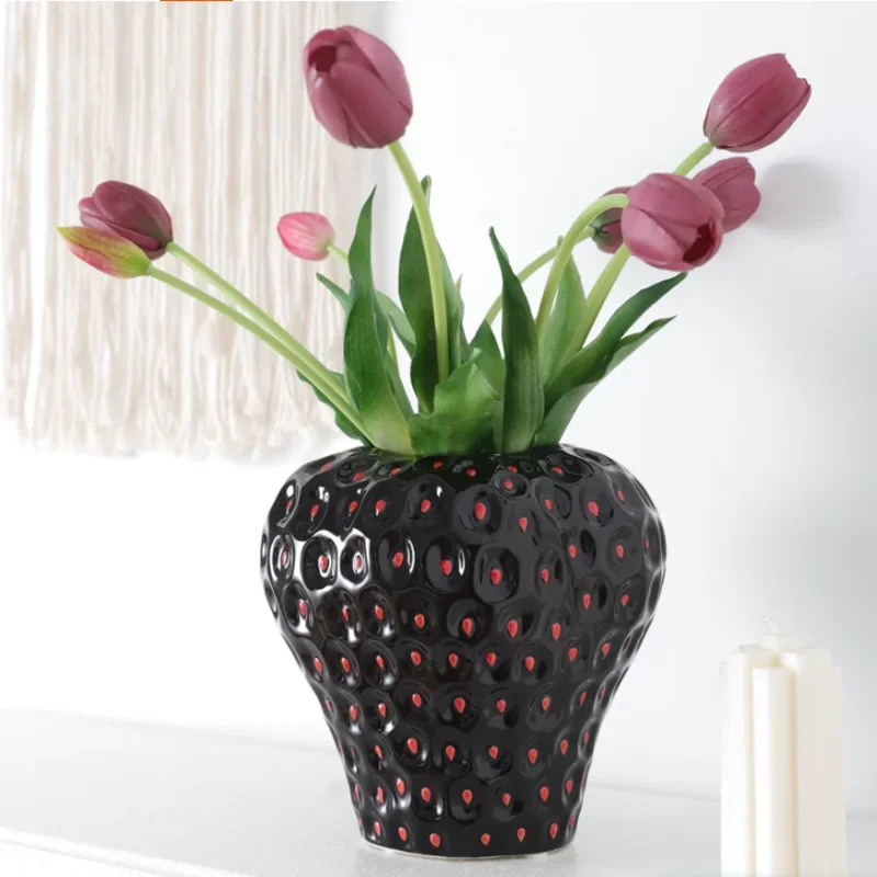 Red Strawberry Shaped Vase, Ceramic Vase, Living Room Decoration Ornament, Dining Table Art Flower Arrangement, Home Decoration