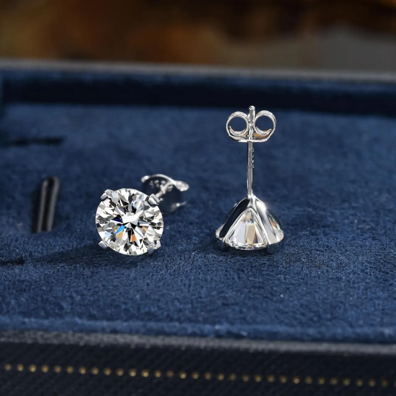 Moissanite Earring 0.2-2ct D VVS1 Sparkling Lab Diamond 4 Claw s925 Sterling Silver Stud Earrings Fine Jewelry for Women Man